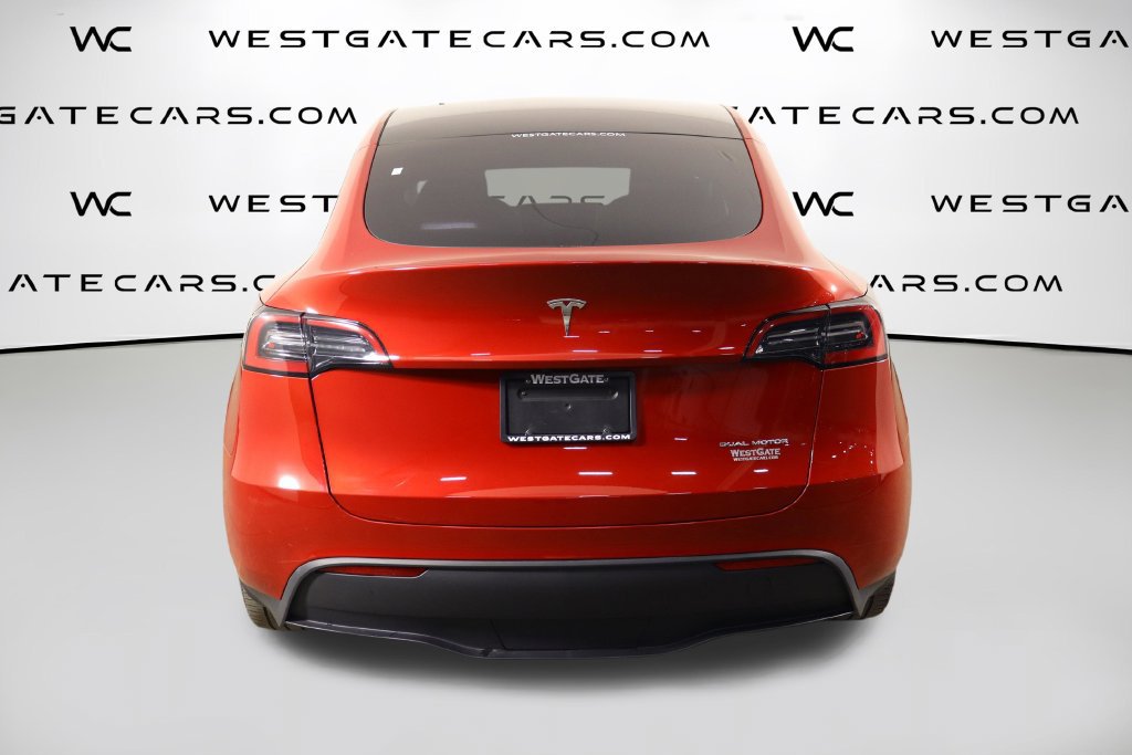 Used 2023 Tesla Model Y Long Range AWD/4WD image 4