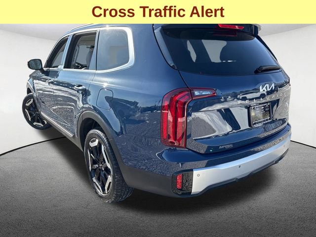 Used 2024 Kia Telluride S image 10