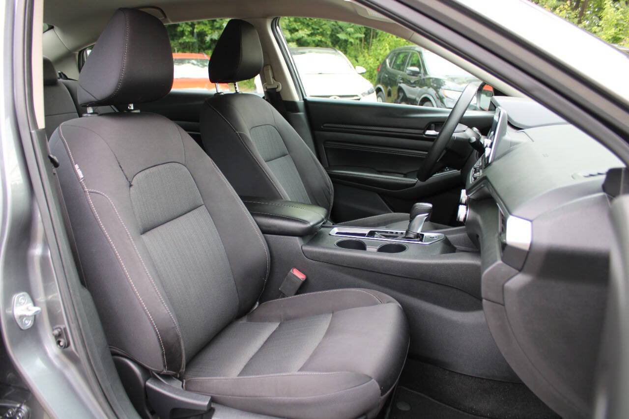 Used 2019 Nissan Altima 2.5 S FWD image 29