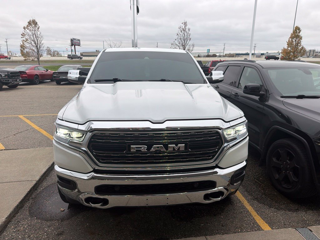 Used 2019 RAM 1500 Limited AWD/4WD image 3