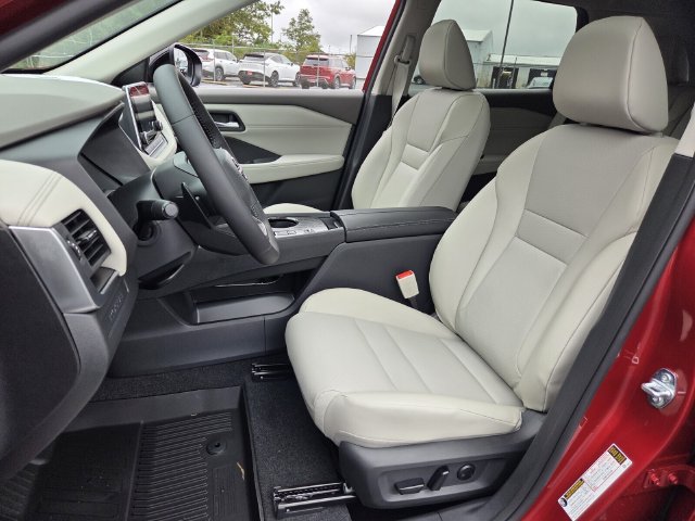New 2027 Nissan Rogue SV FWD image 9