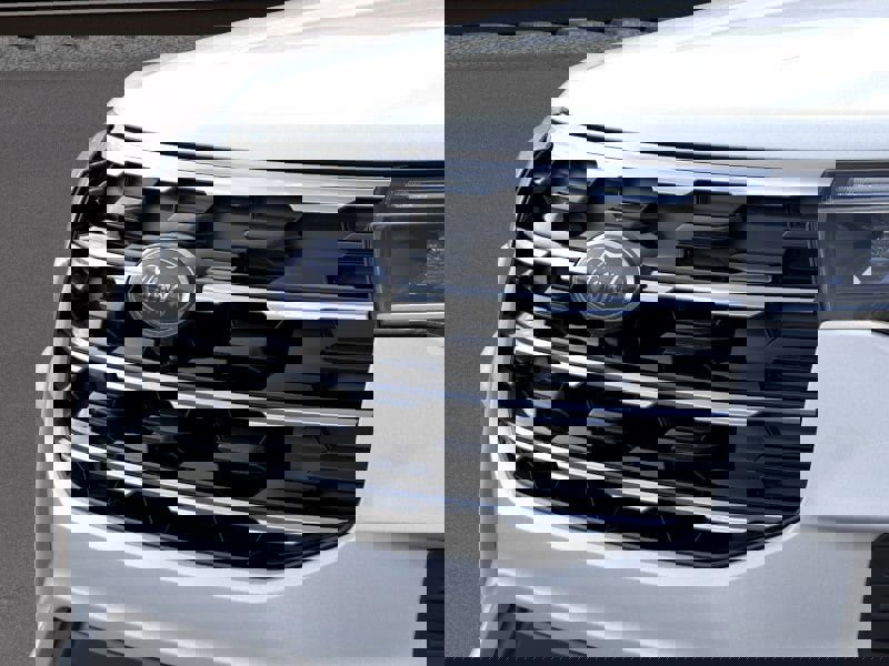 New 2025 Ford Explorer Active image 40