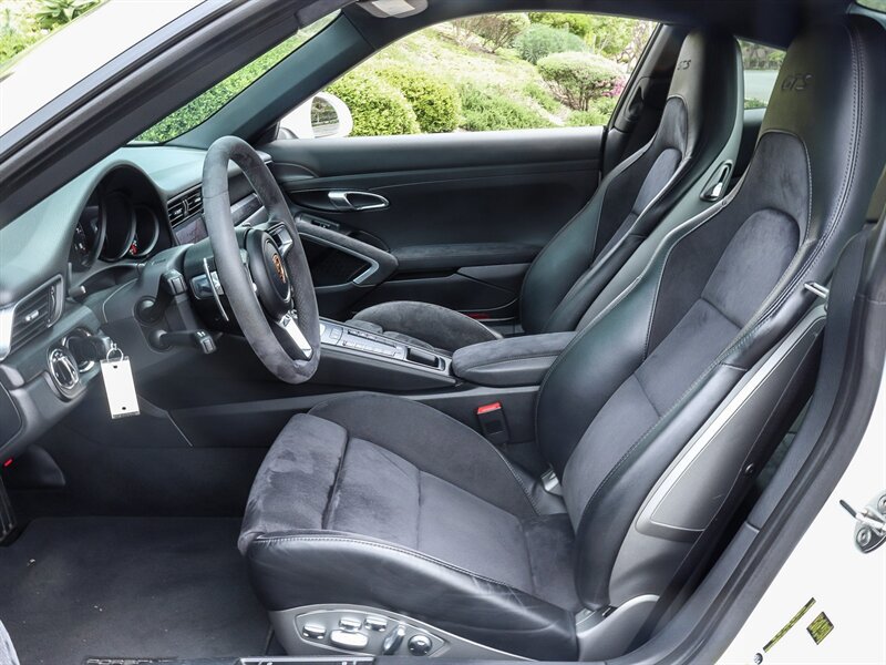 Used 2019 Porsche 911 Carrera GTS RWD image 25