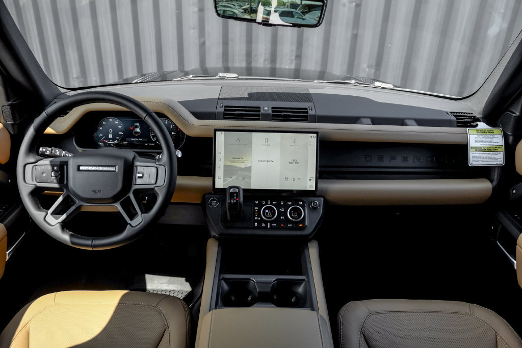 New 2026 Land Rover Defender 110 S AWD/4WD image 20