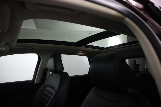 Used 2020 Ford Edge SEL w/ Convenience Package AWD/4WD image 48