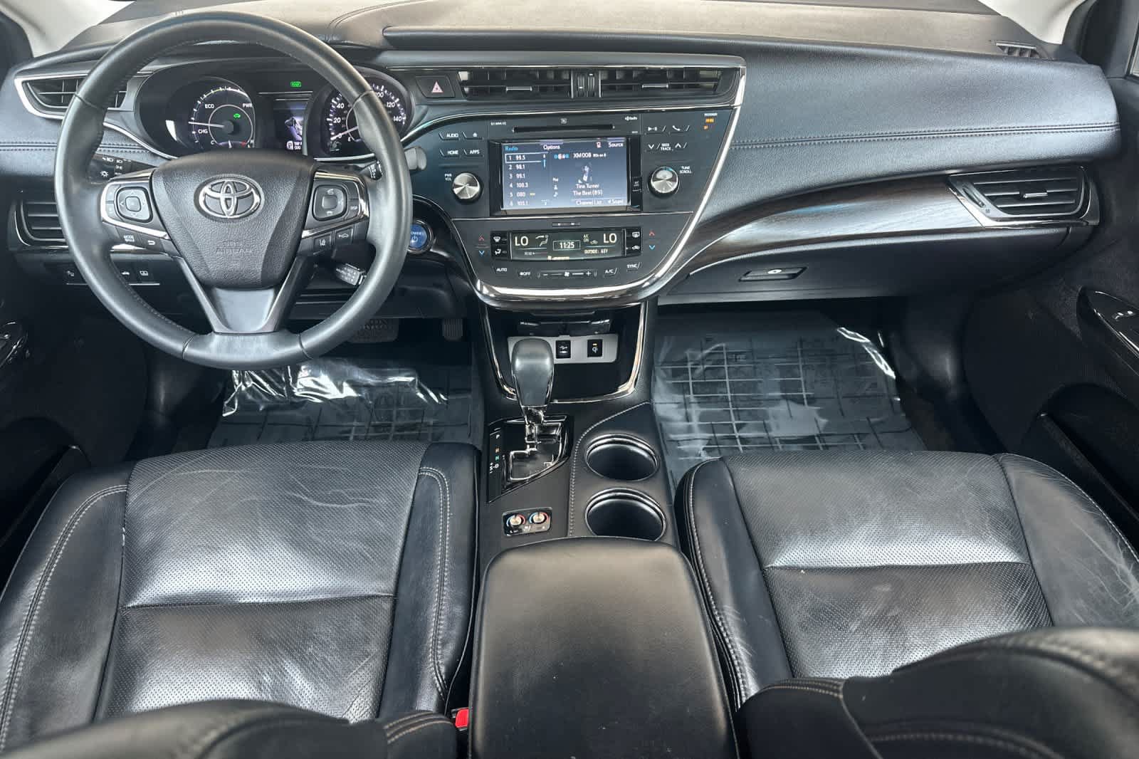 Used 2016 Toyota Avalon Limited w/ Protection Package FWD image 3