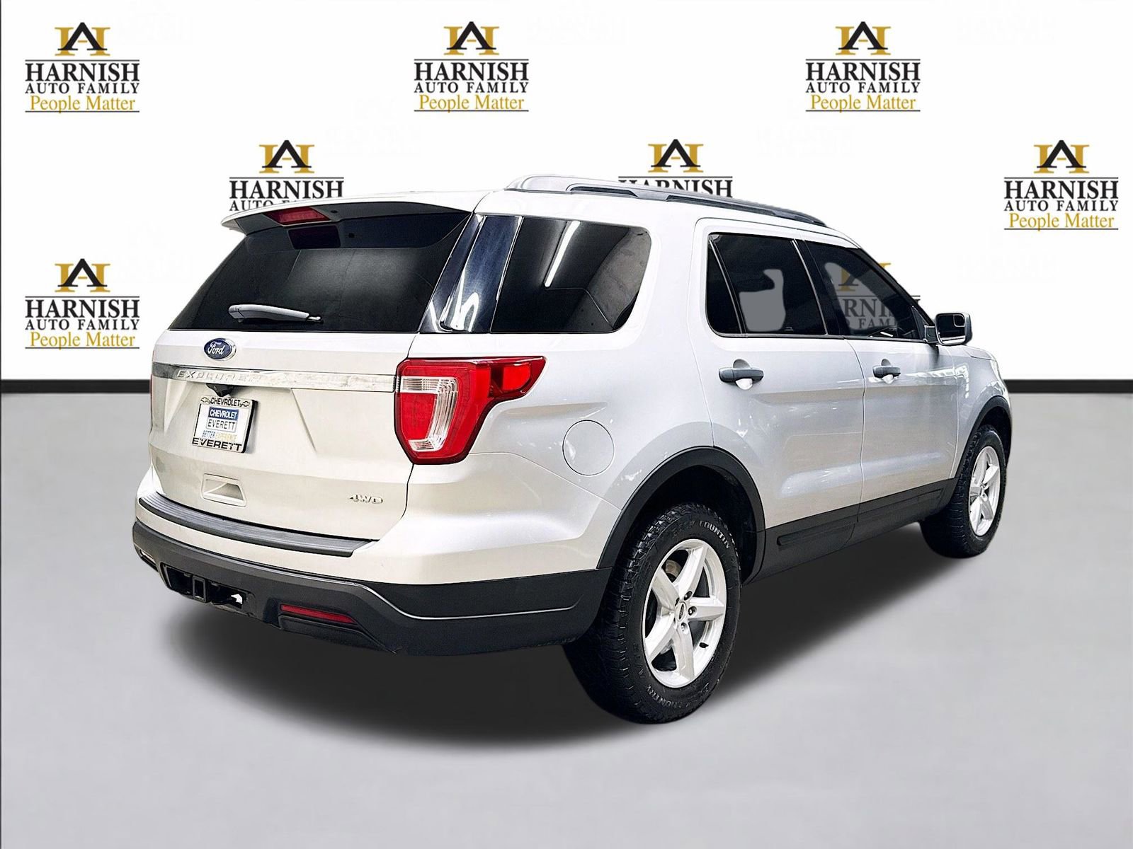 Used 2019 Ford Explorer 4WD w/ Class III Trailer Tow Package image 5