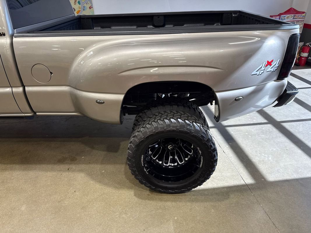 Used 2002 Chevrolet Silverado 3500 LT w/ Off-Road Skid Plate Pkg image 77