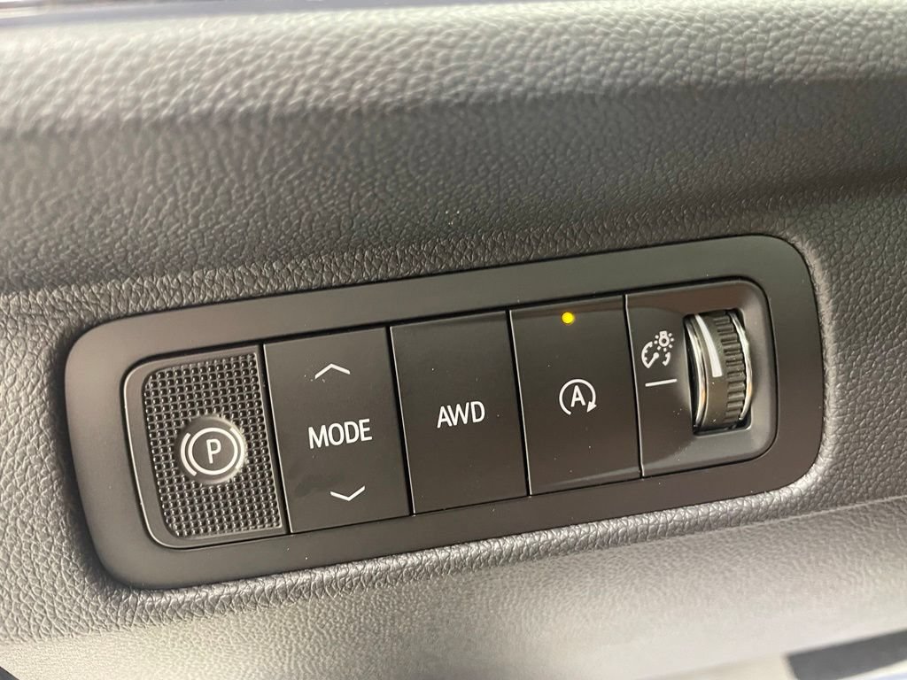 New 2027 Chevrolet Traverse Z71 AWD/4WD image 18