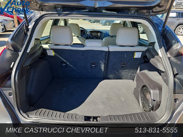 Used 2015 Ford Focus Titanium w/ Titanium Cold Weather Package FWD image 26