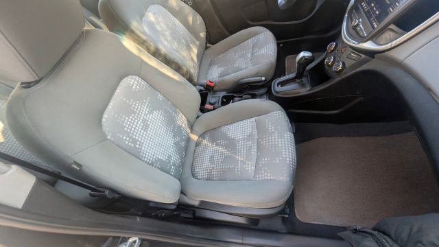 Used 2019 Chevrolet Sonic LT image 17