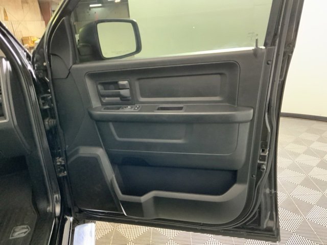 Used 2017 RAM 1500 Express image 24