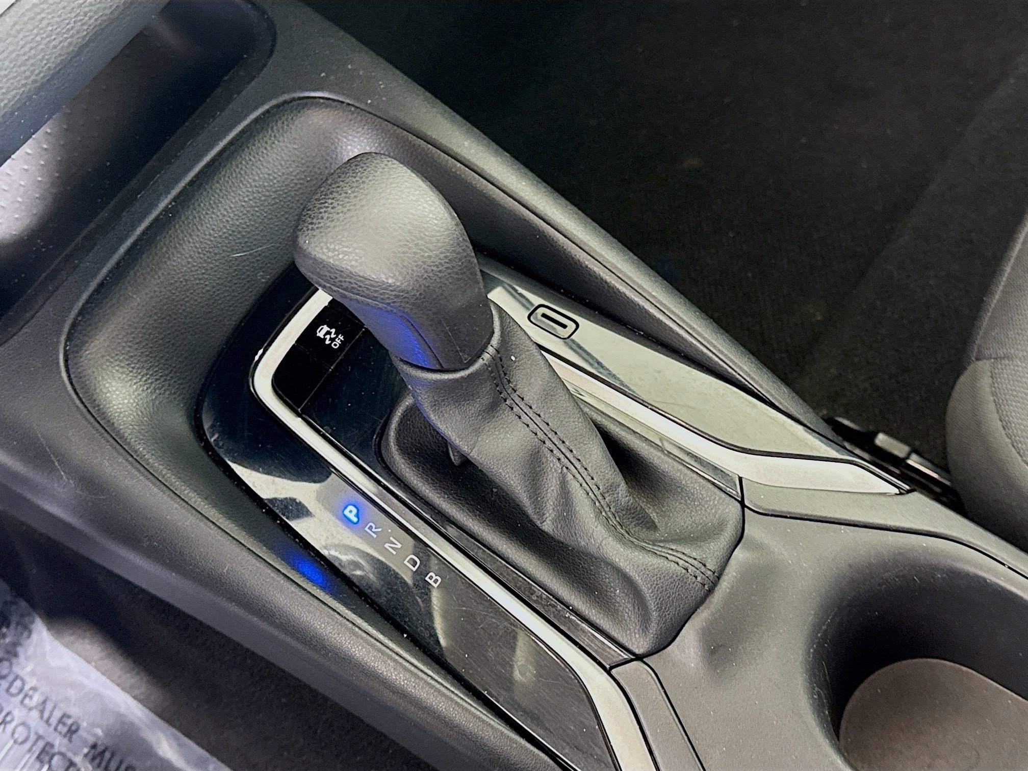 Used 2024 Toyota Corolla LE image 20