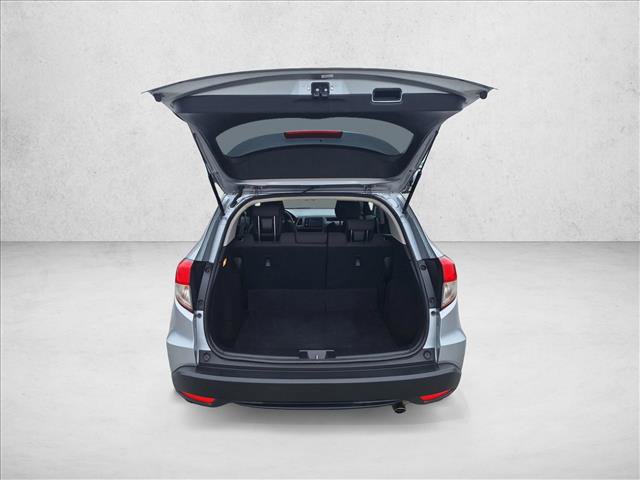 Used 2019 Honda HR-V EX image 17