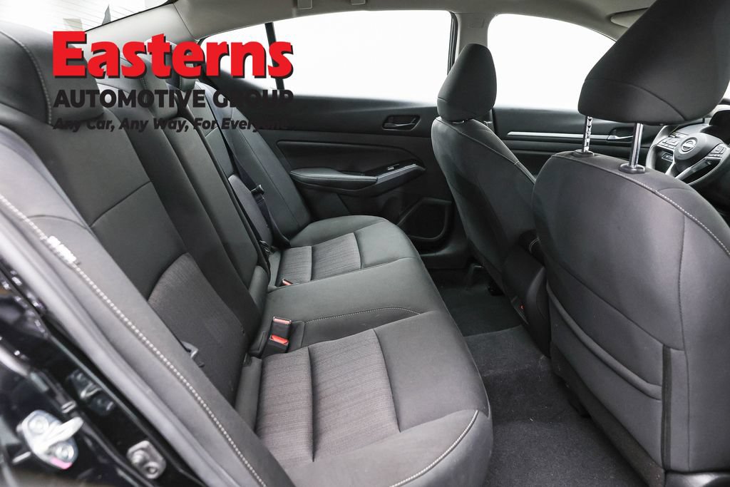 Used 2023 Nissan Altima 2.5 SV FWD image 23