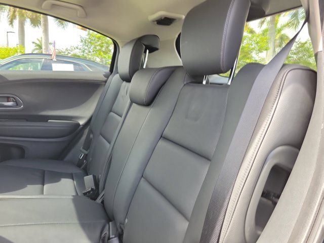 Used 2019 Honda HR-V EX-L image 6