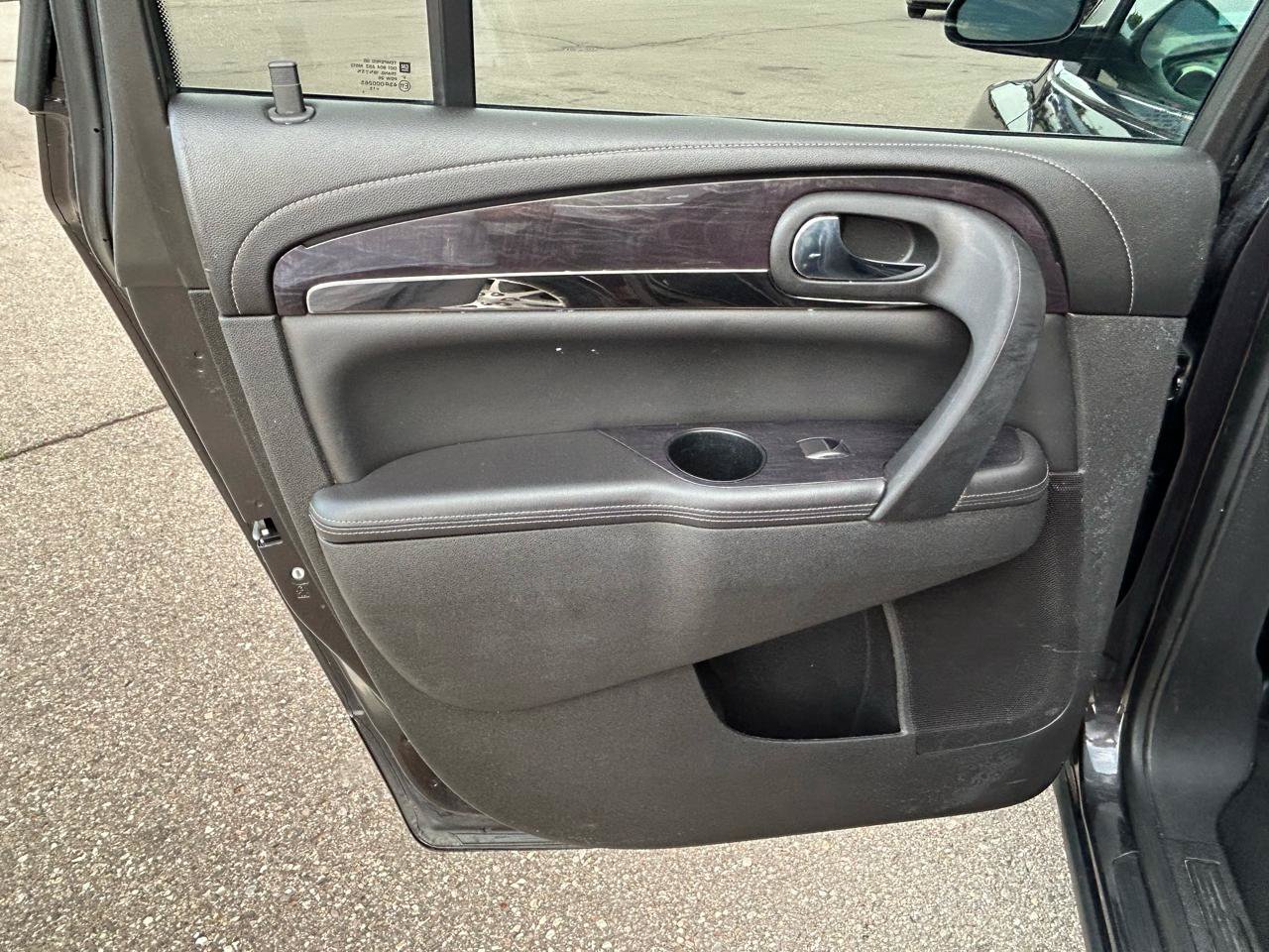 Used 2016 Buick Enclave Leather FWD image 14