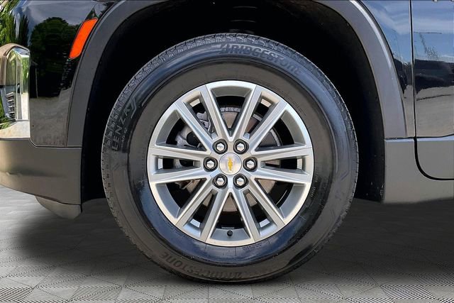 Used 2023 Chevrolet Traverse LT FWD image 22
