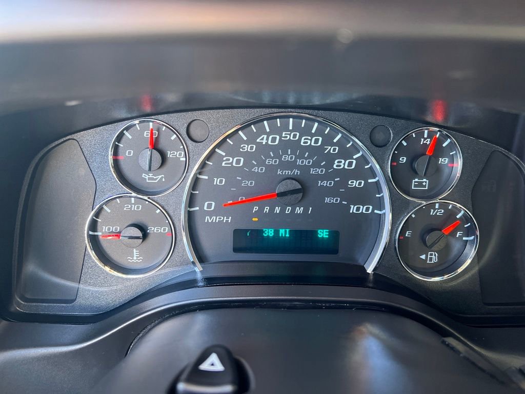 Used 2020 Chevrolet Express 3500 LT w/ LT Preferred Equipment Group image 19