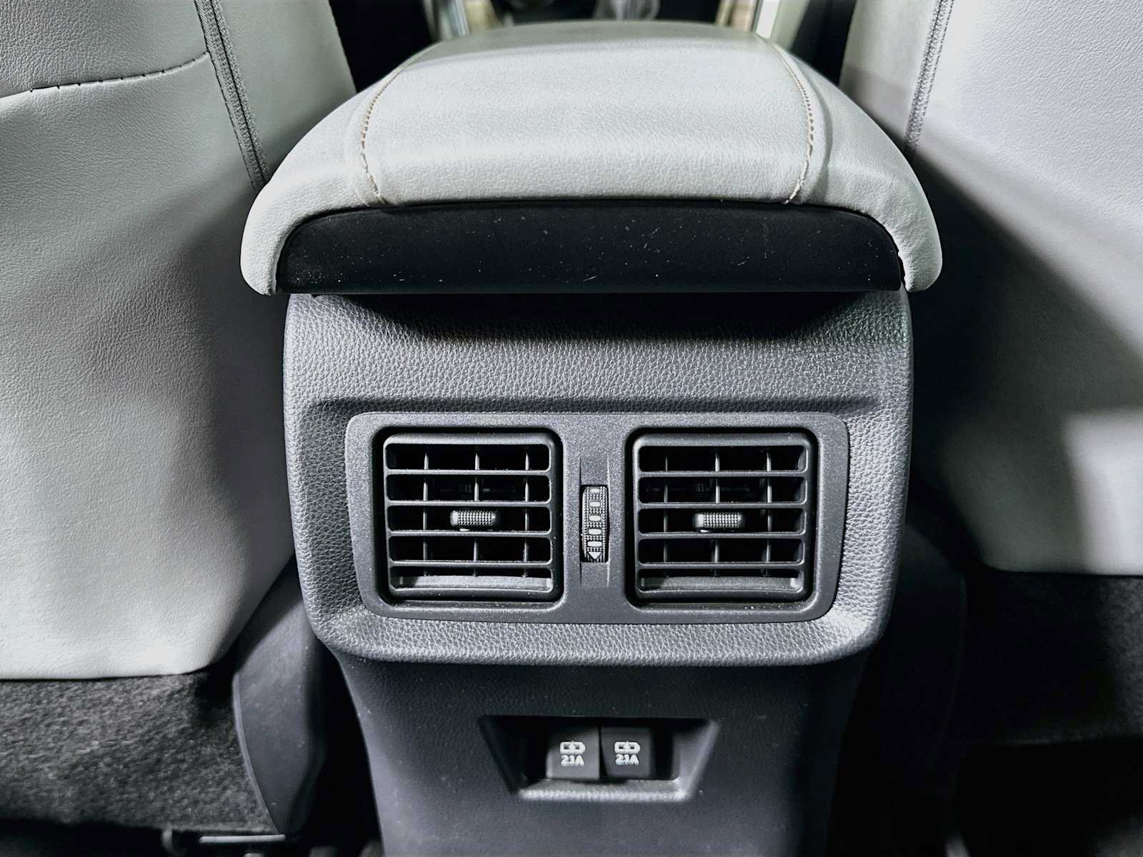Used 2021 Toyota Venza Limited w/ Advanced Technology Package AWD/4WD image 24