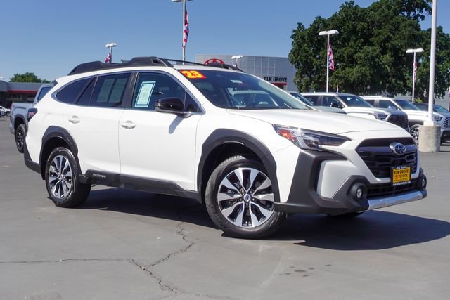 Used 2023 Subaru Outback Limited image 6