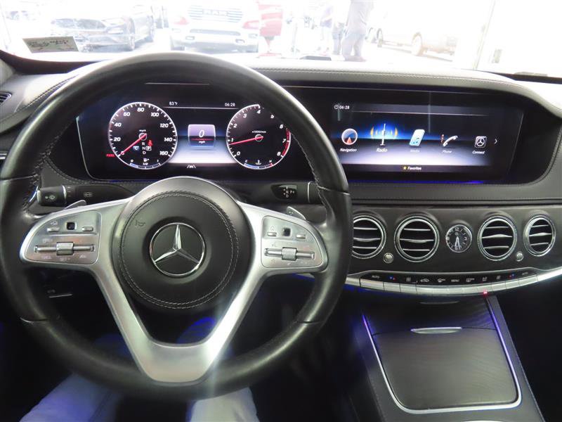 Used 2018 Mercedes-Benz S 560 Sedan image 17