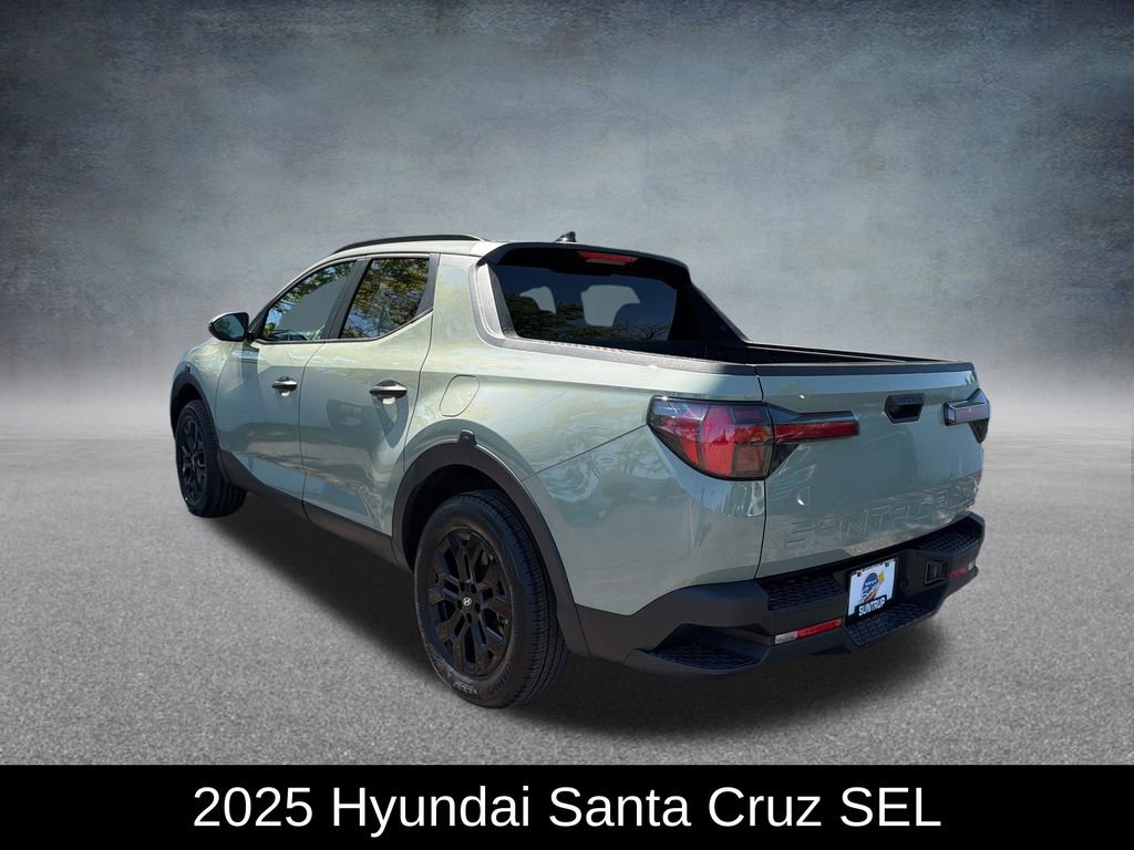 Used 2025 Hyundai Santa Cruz SEL FWD image 3