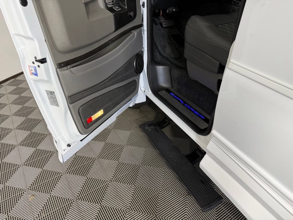 New 2026 Chevrolet Express 2500 w/ Driver Convenience Package RWD image 19