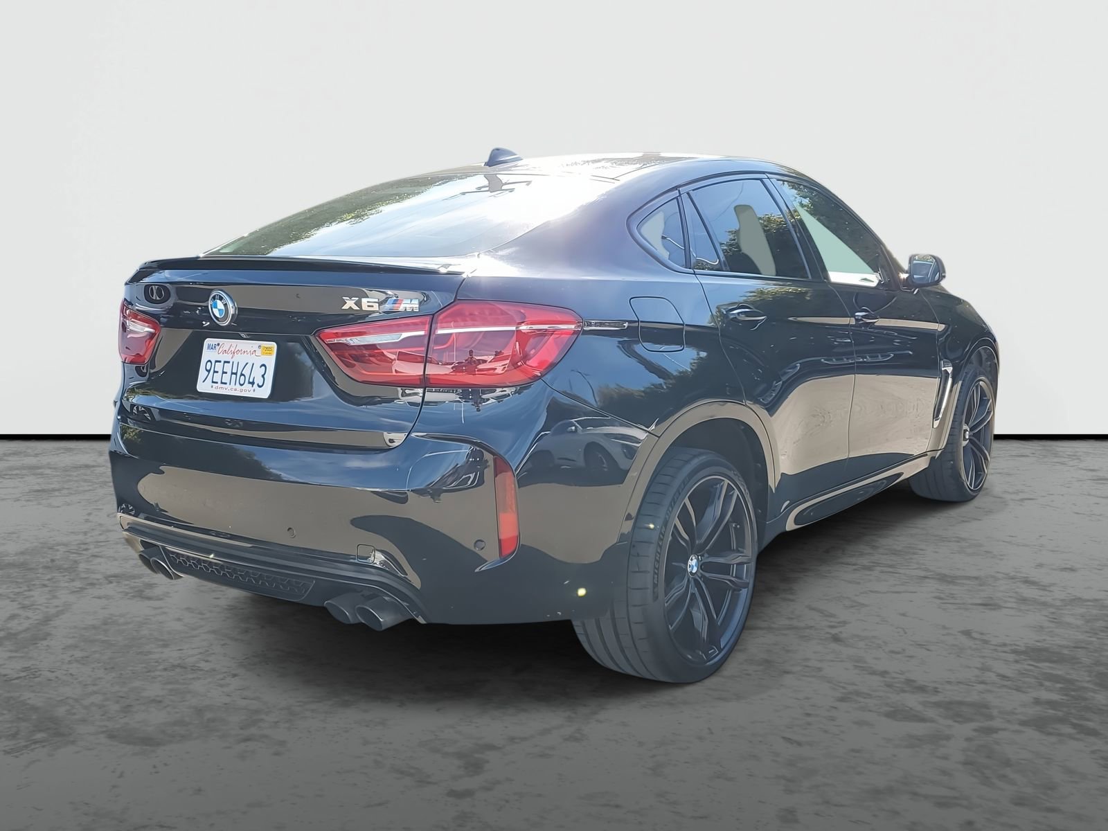 Used 2019 BMW X6 M Base w/ Executive Package image 4