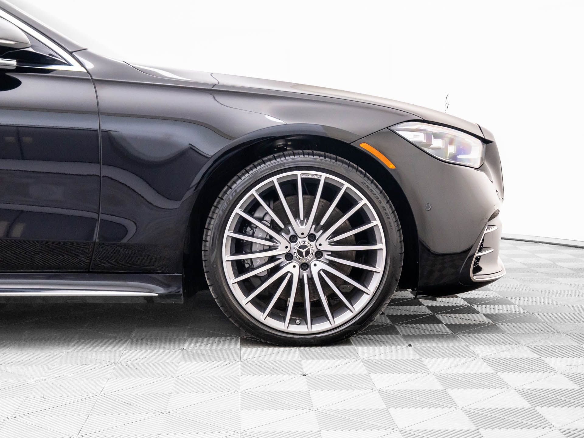 Used 2022 Mercedes-Benz S 500 4MATIC image 34