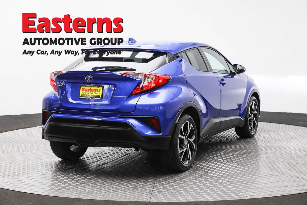 Used 2021 Toyota C-HR XLE image 5