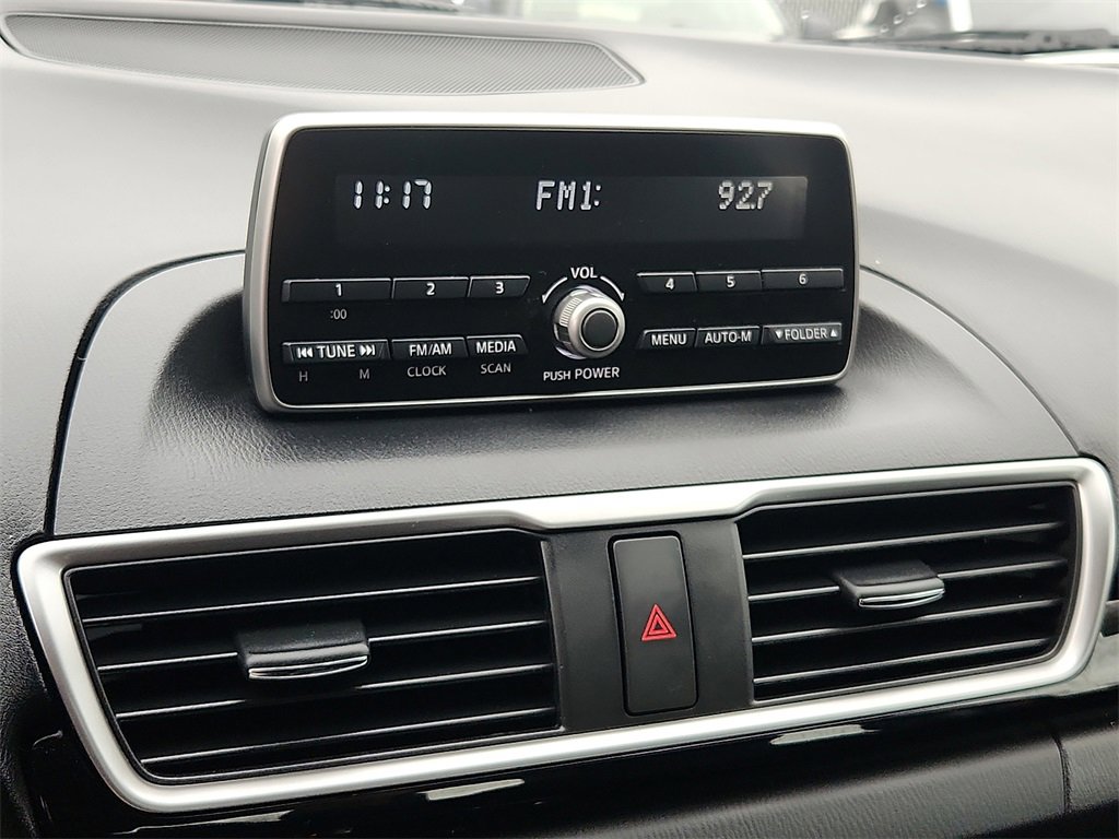 Used 2014 MAZDA MAZDA3 i Touring image 16