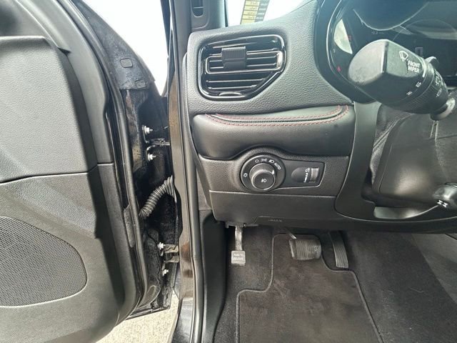 Used 2023 Dodge Durango GT image 14