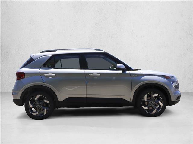 New 2026 Hyundai Venue SEL FWD video 4