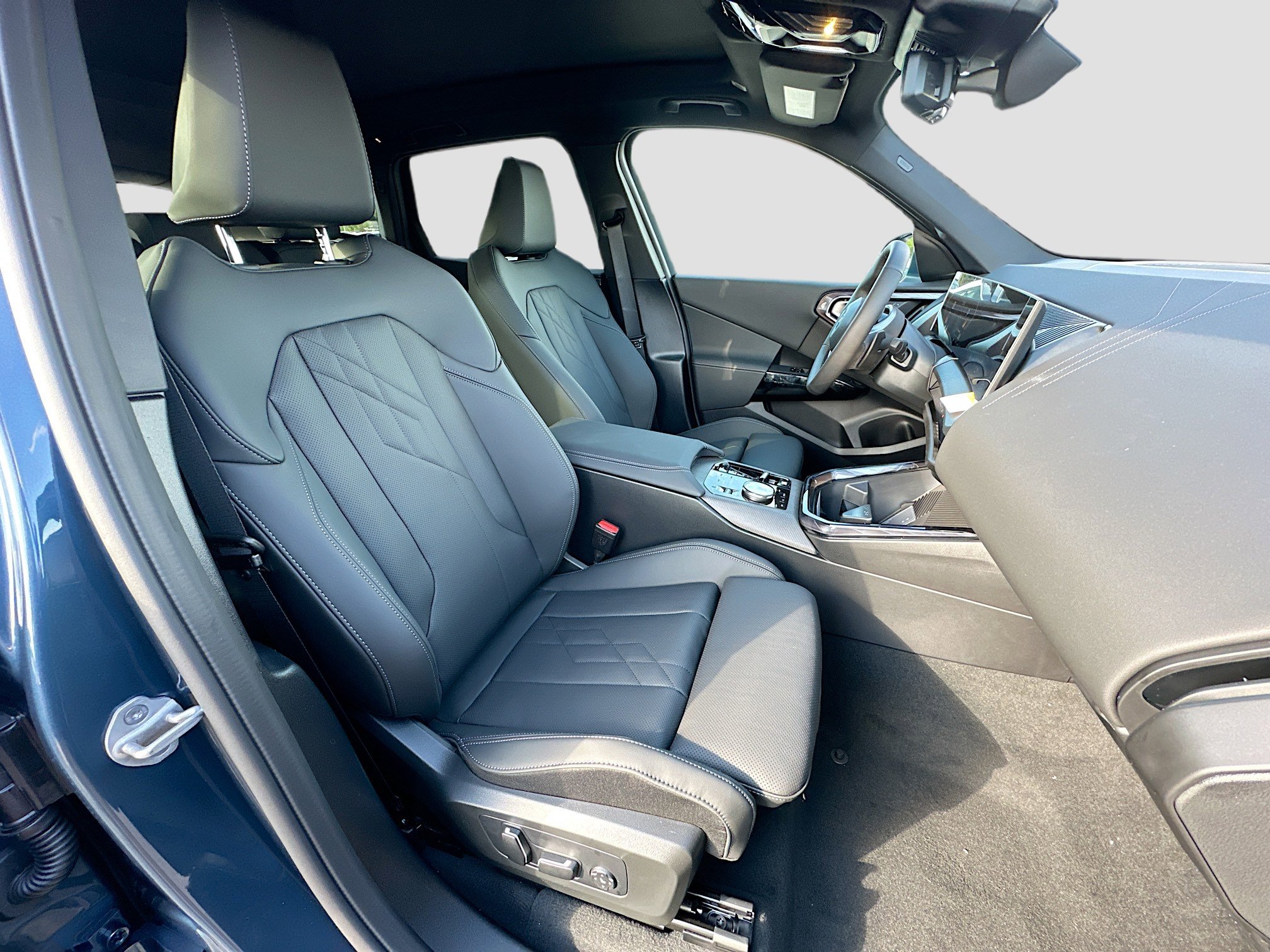 New 2026 BMW X3 xDrive30 w/ Convenience Package image 23