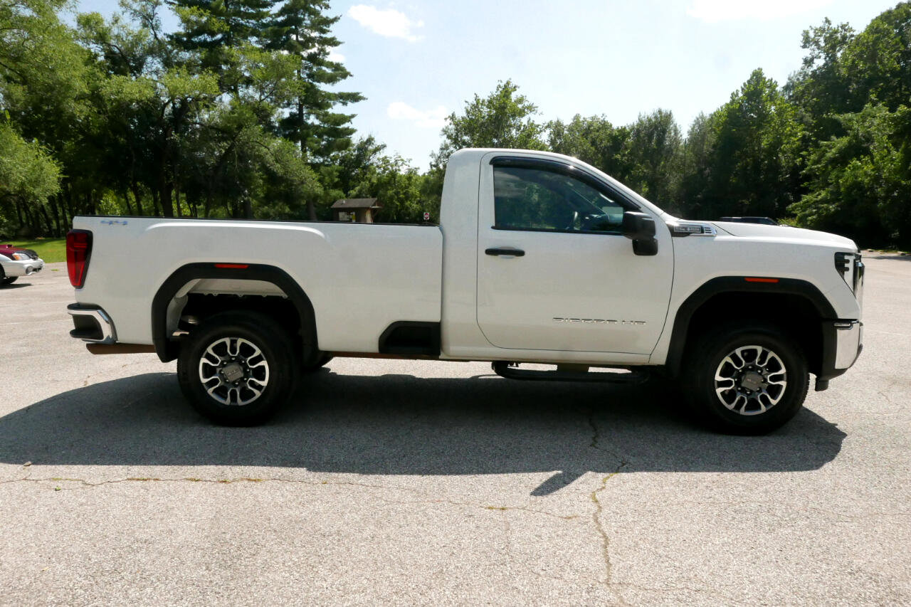 Used 2024 GMC Sierra 2500 Pro w/ Convenience Package image 5