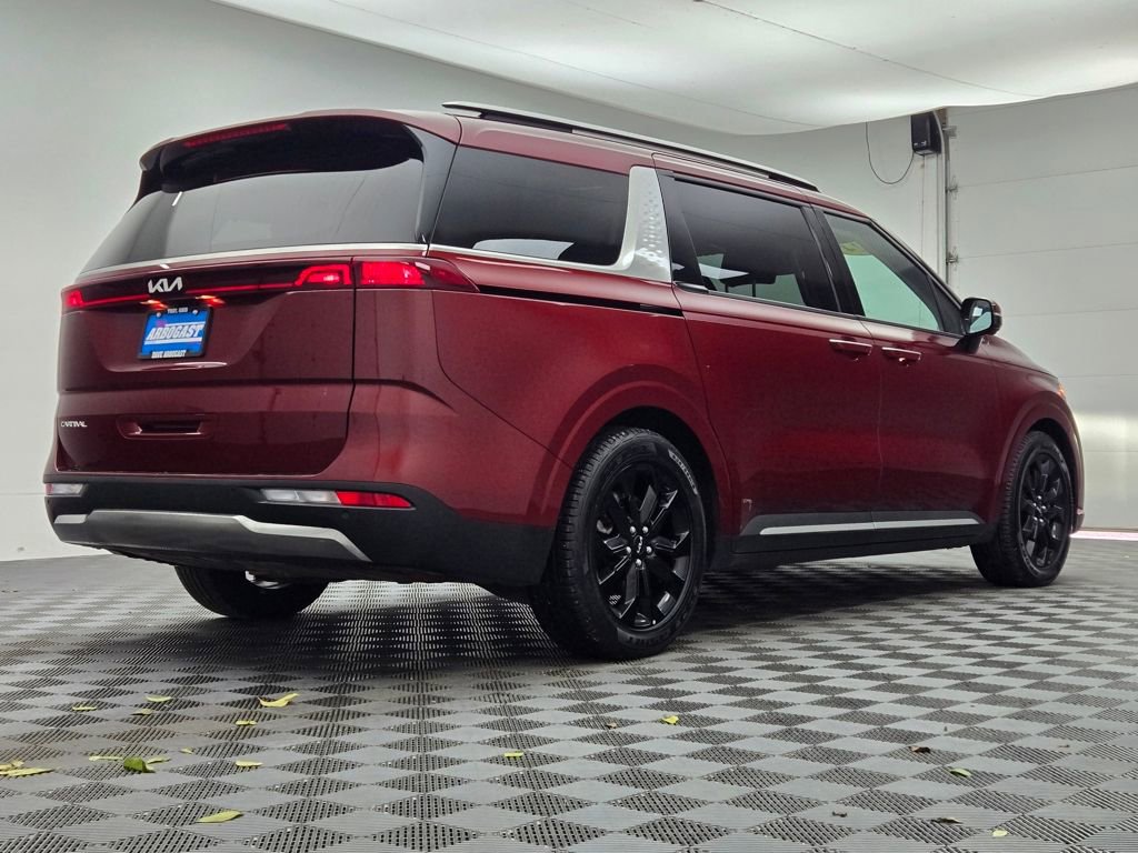 Used 2024 Kia Carnival SX image 9