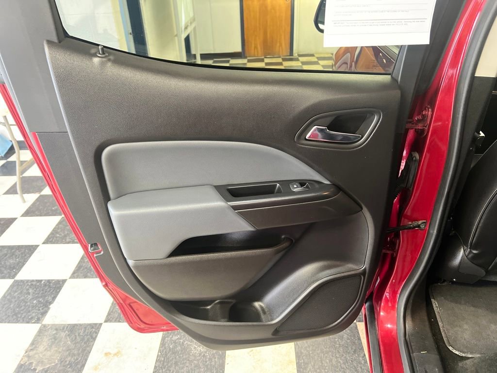 Used 2018 Chevrolet Colorado Z71 AWD/4WD image 47