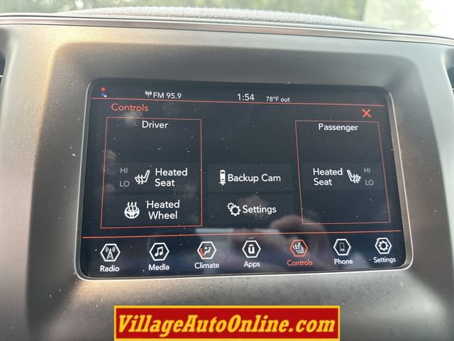 Used 2020 Jeep Cherokee Latitude Plus AWD/4WD image 17