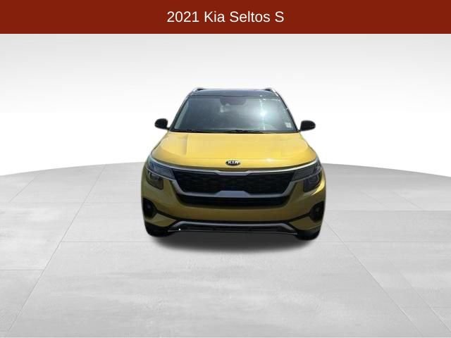 Used 2021 Kia Seltos S AWD/4WD image 2