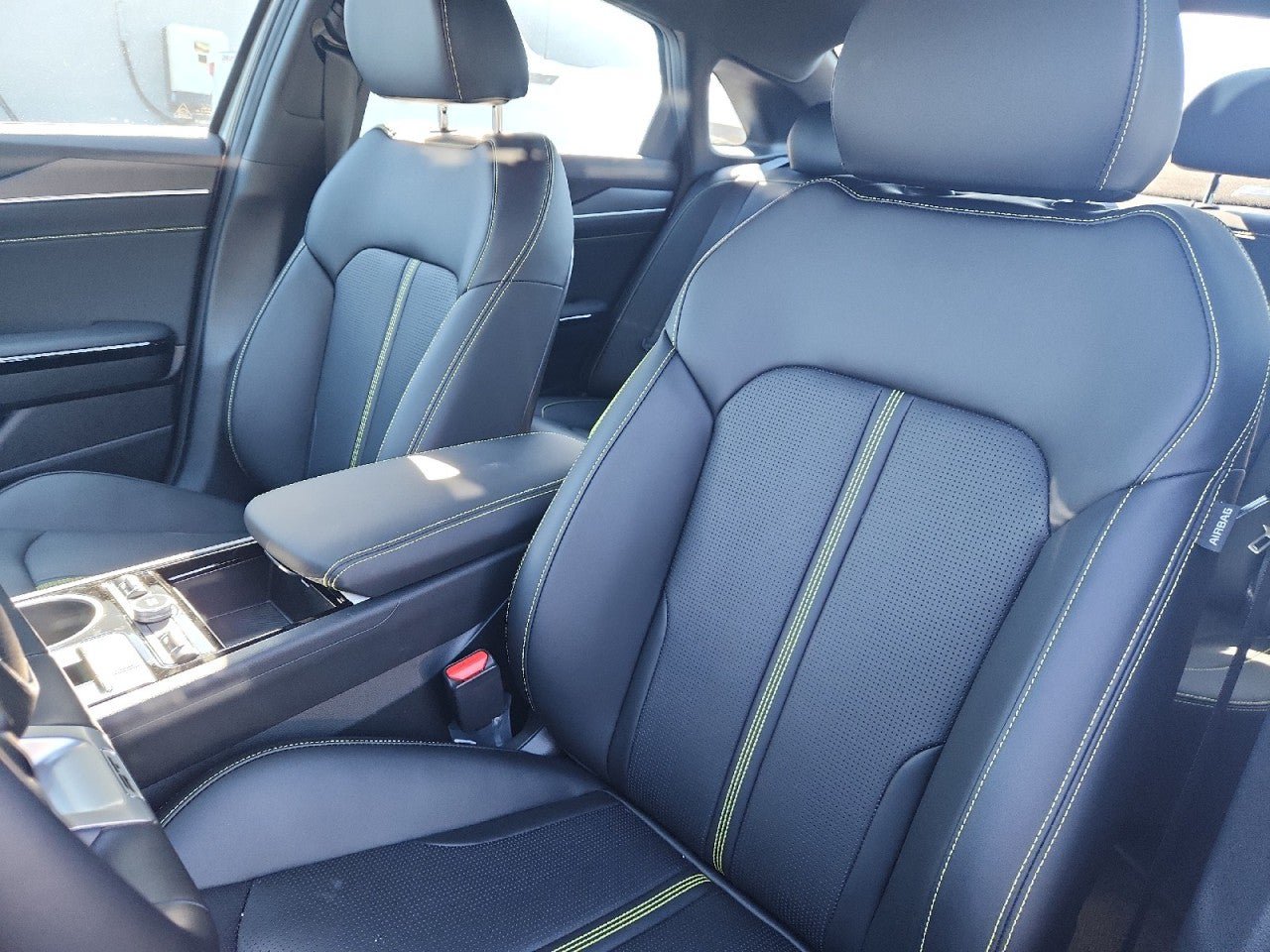 New 2026 Kia K5 GT FWD image 16
