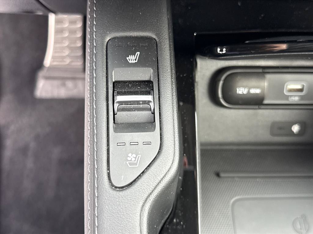 Used 2021 Kia Telluride SX w/ Towing Package AWD/4WD image 15