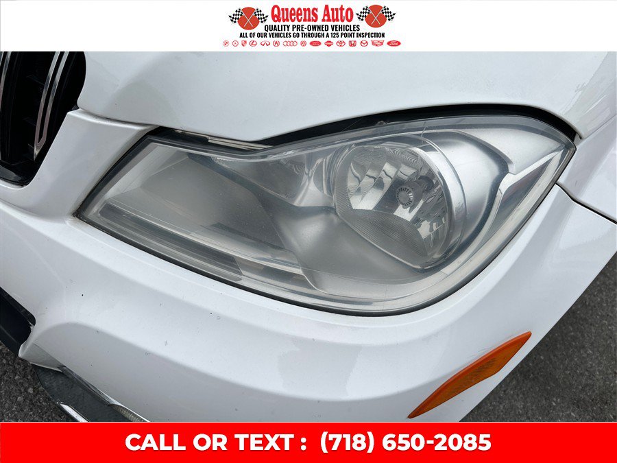 Used 2014 Mercedes-Benz C 300 4MATIC Sedan image 32