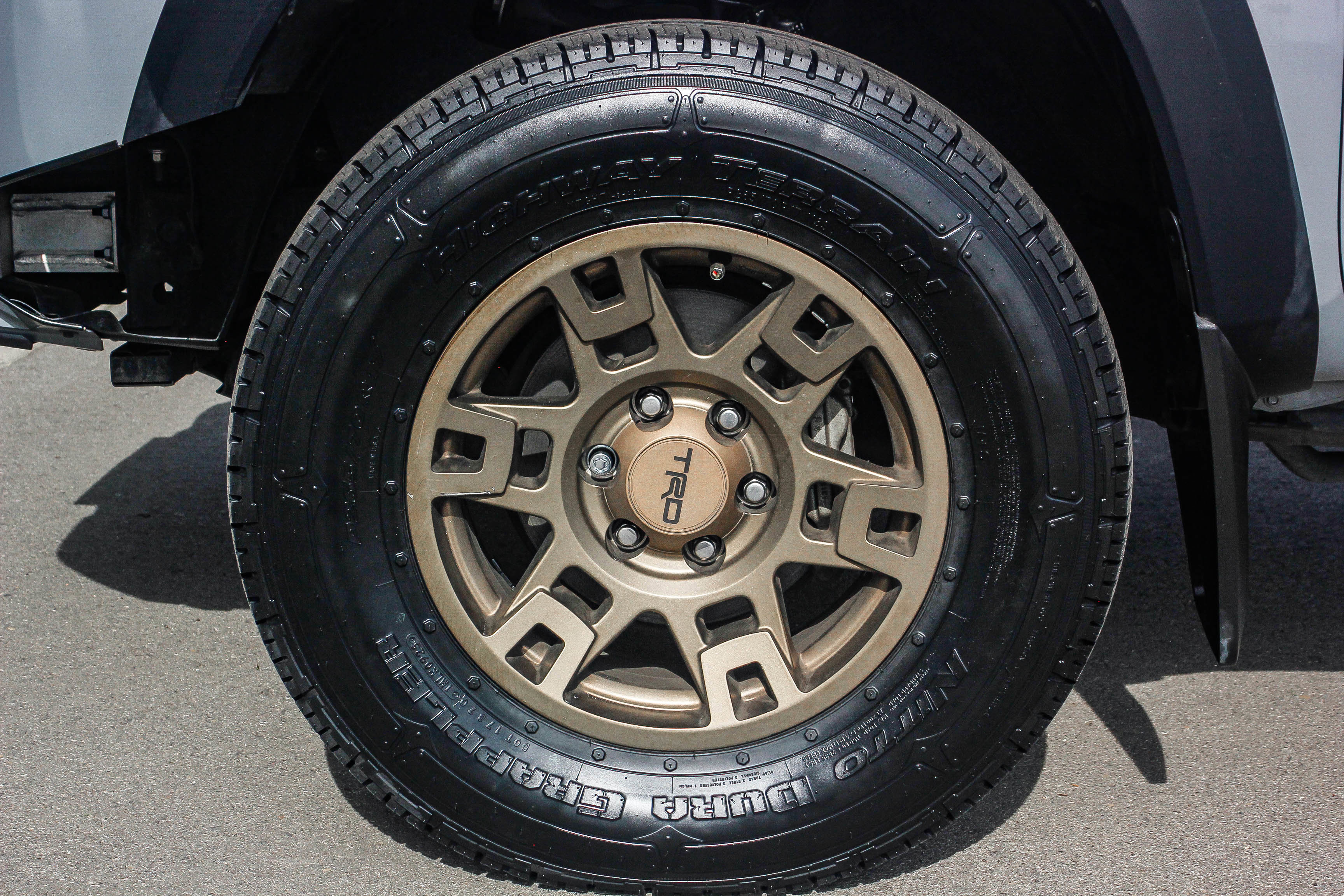 Used 2021 Toyota Tacoma TRD Off-Road w/ Technology Package image 10