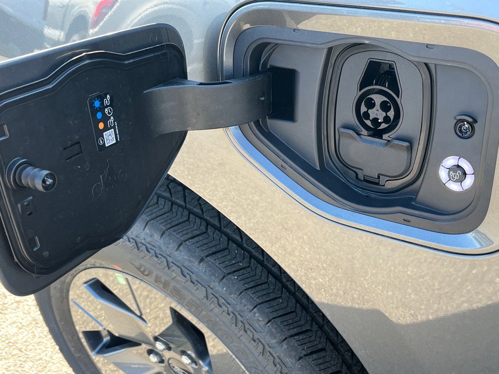 New 2025 Ford F150 Lightning Flash image 5