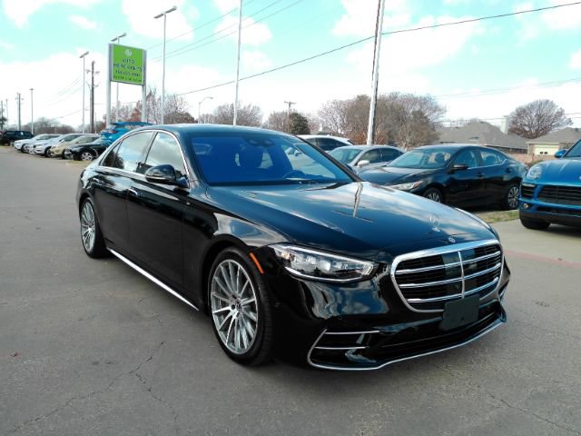 Used 2021 Mercedes-Benz S 580 4MATIC Sedan image 4