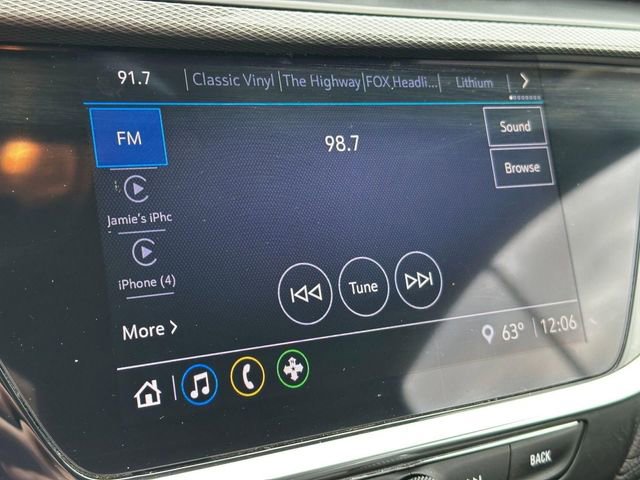 Used 2022 Buick Encore GX Preferred w/ Sport Touring Package FWD image 23