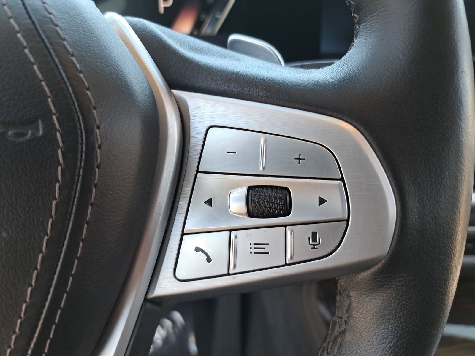 Used 2024 BMW X7 xDrive40i image 20