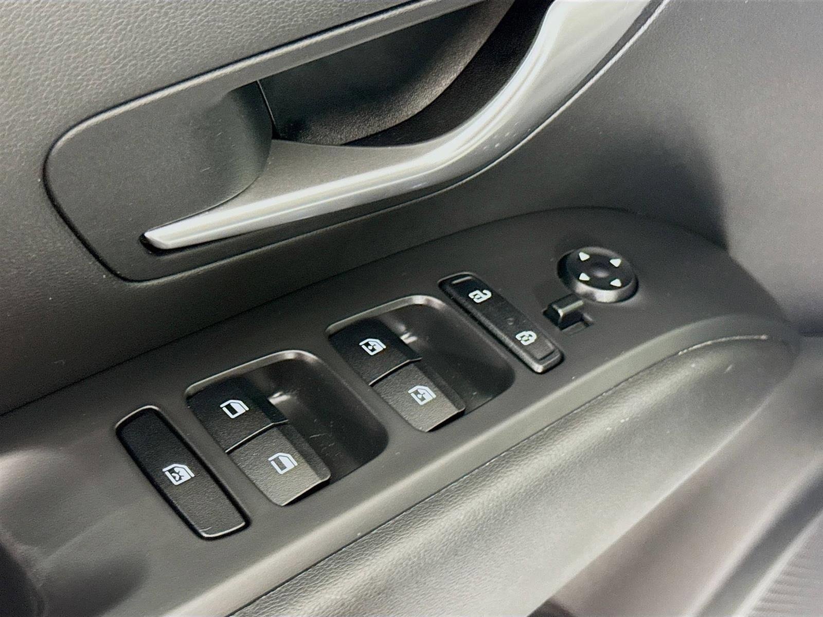 Used 2023 Hyundai Santa Cruz SEL image 19