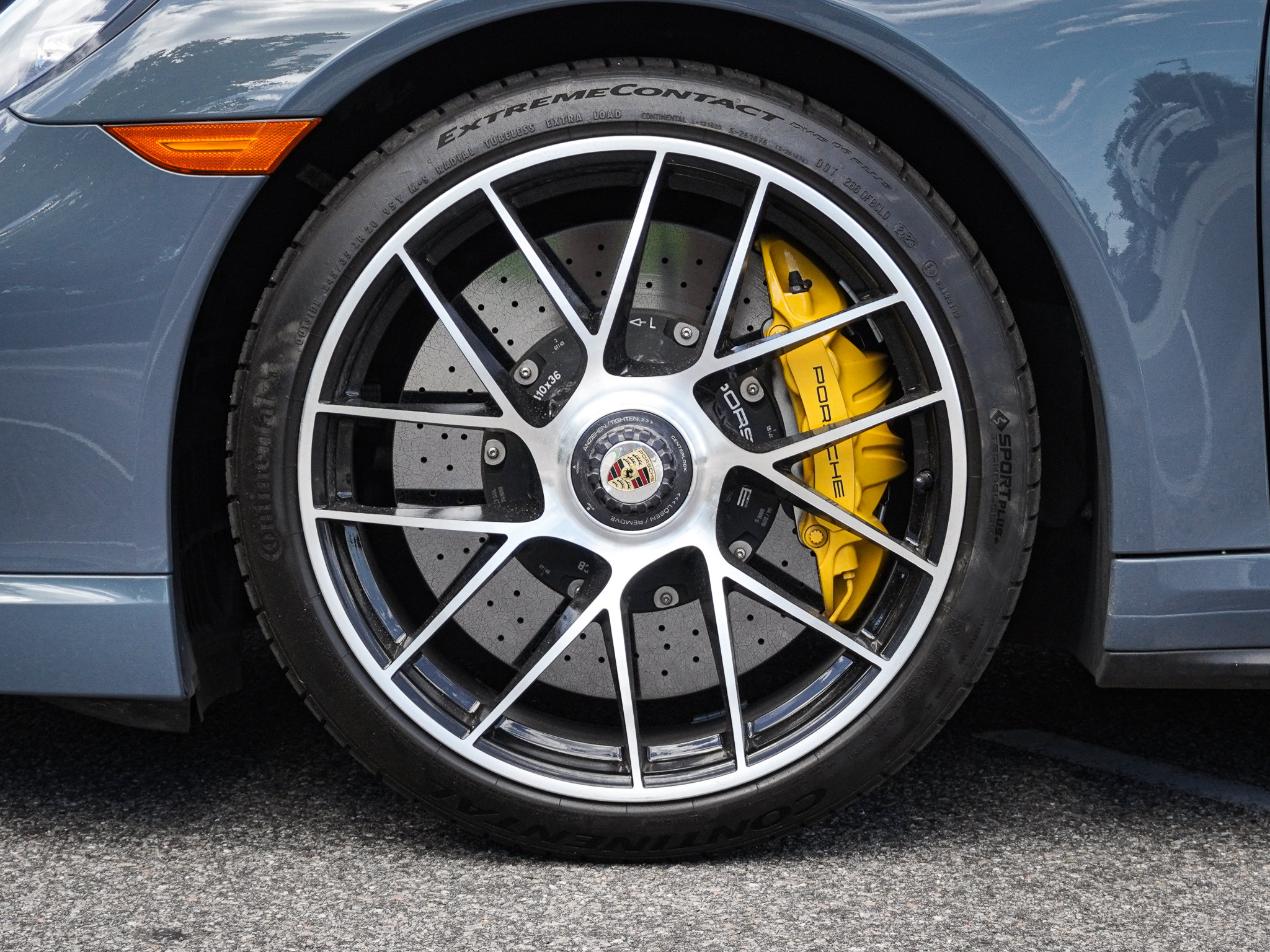 Used 2017 Porsche 911 Turbo S AWD/4WD image 14